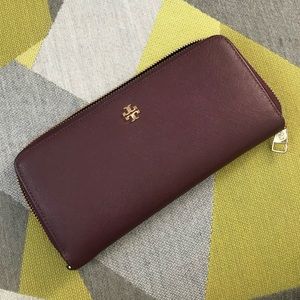 Tory Burch Robinson Zip Continental Wallet